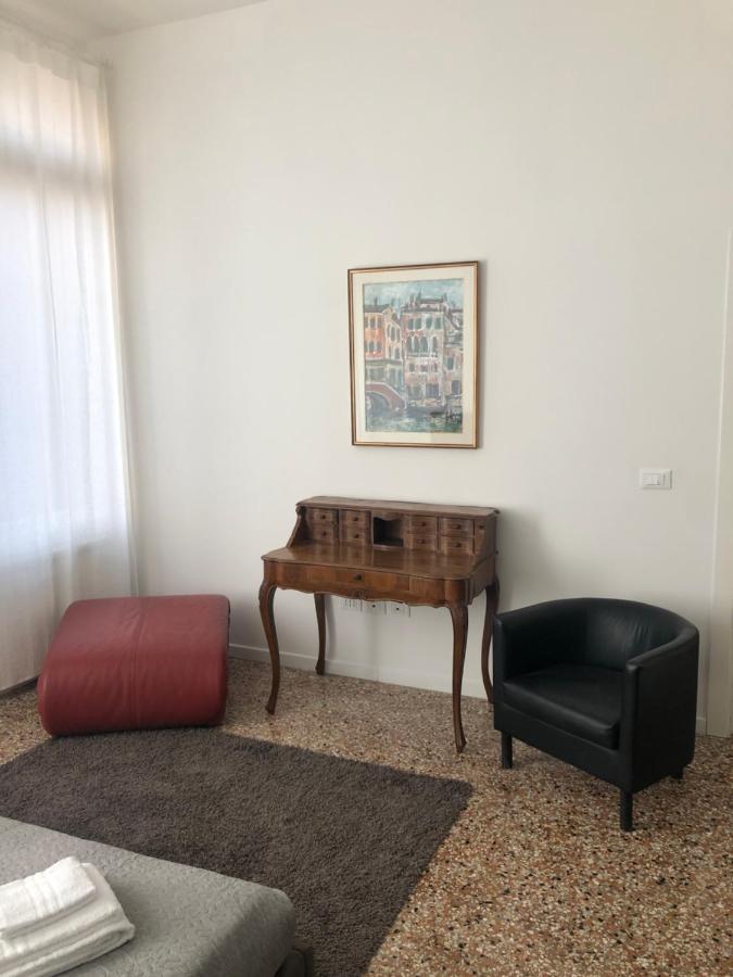 Esclusivo Appartamento A Rialto 베니스 외부 사진