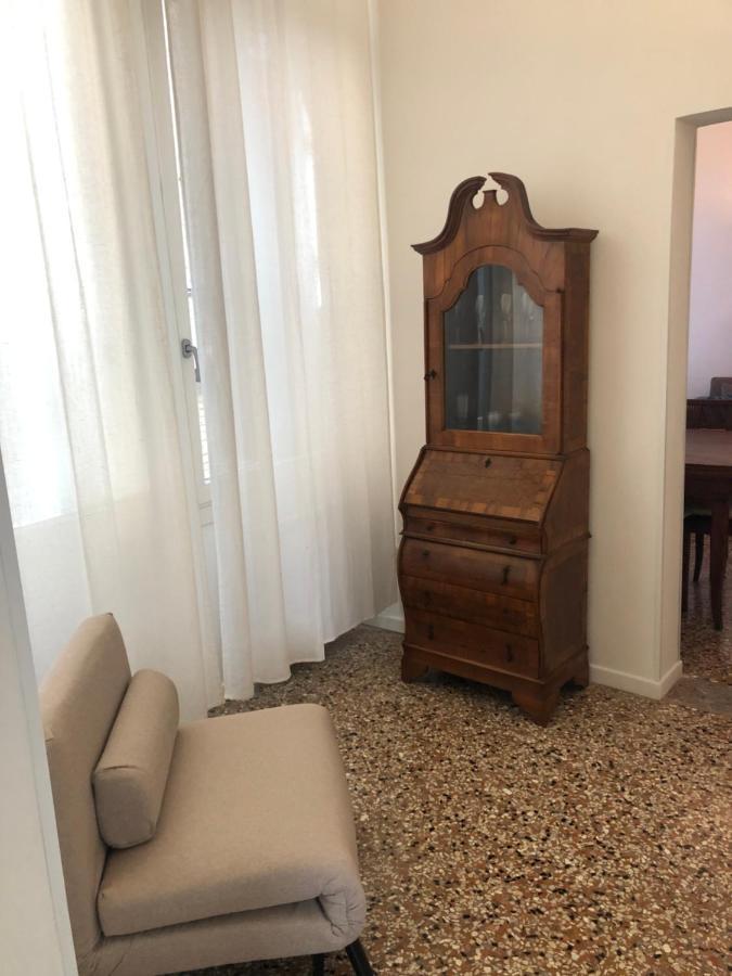 Esclusivo Appartamento A Rialto 베니스 외부 사진